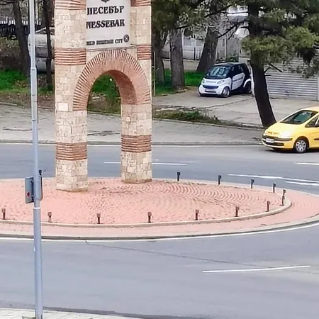 Sun Rays Apartment Nessebar